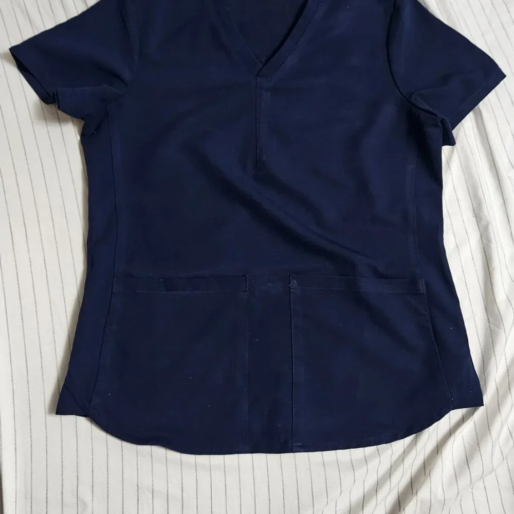 Fabletics Navy Blue scrub set - Picture 2 of 4